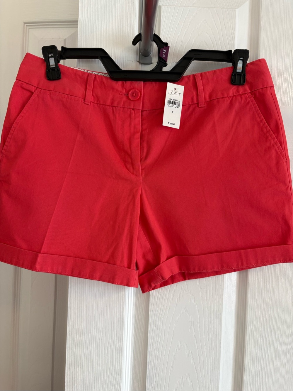 NWT- LOFT Bright Red Cuffed Women’s Shorts